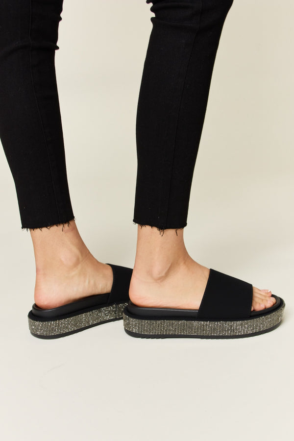 Forever Link Open Toe Rhinestone Platform Sandals-Teresa's Fashionista LLC