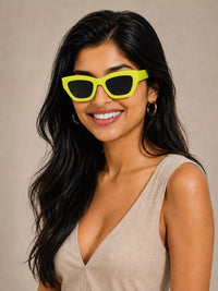 Chic Cat-Eye Sunglasses