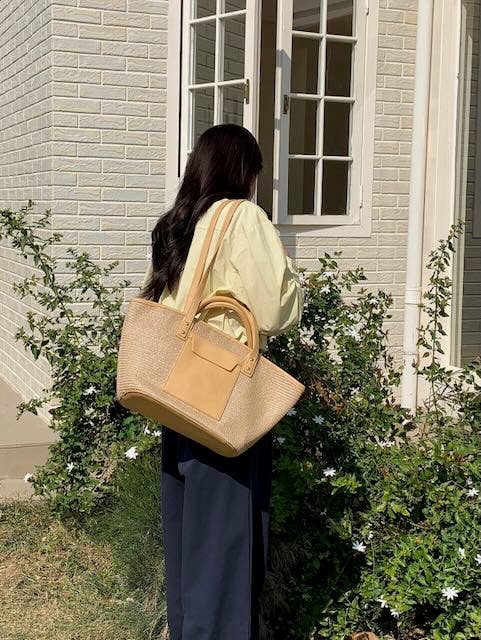 P25037 Straw Tote Bag w/Front Pocket