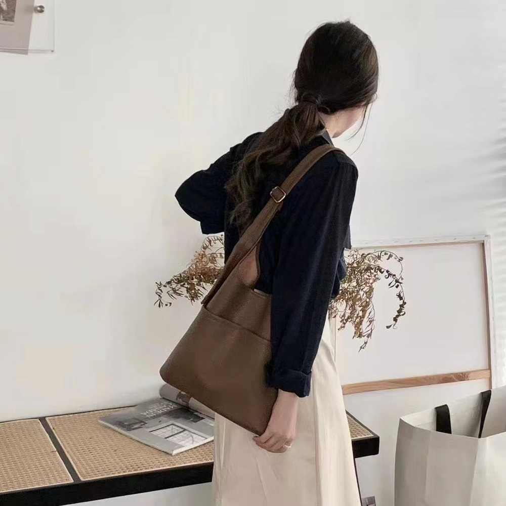 P25070 Pockets Front Microfiber Leather Shoulder Bag