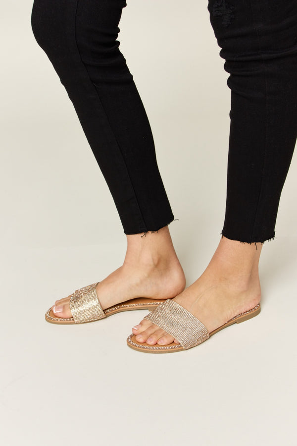 WILD DIVA Rhinestone Open Toe Flat Sandals-Teresa's Fashionista LLC