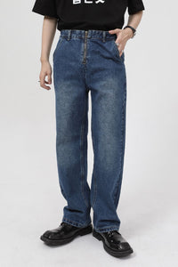 Mid Rise Baggy Jeans with Pockets