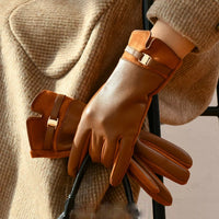 Buckle Detail Gloves