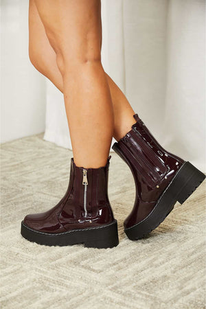 Forever Link Side Zip Platform Boots-Teresa's Fashionista LLC
