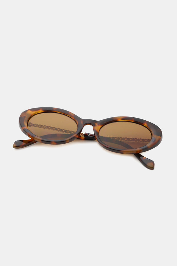 Polycarbonate Frame Cat-Eye Sunglasses-Teresa's Fashionista LLC