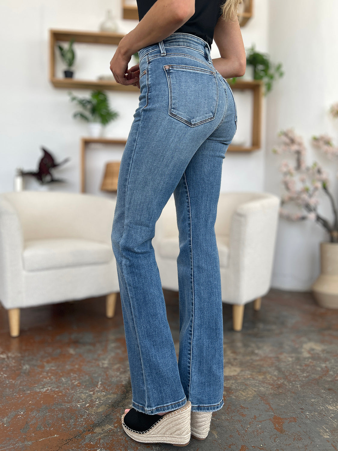 Judy Blue Full Size Mid-Rise Waist Straight Jeans - Teresa's Fashionista LLC