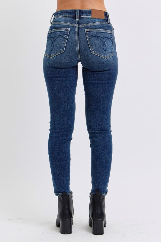 Judy Blue Full Size Mid-Rise Waist Skinny Jeans with Pockets - Teresa's Fashionista LLC