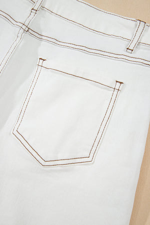 White raw hem high waist denim shorts with trendy raw edge and medium-high elasticity