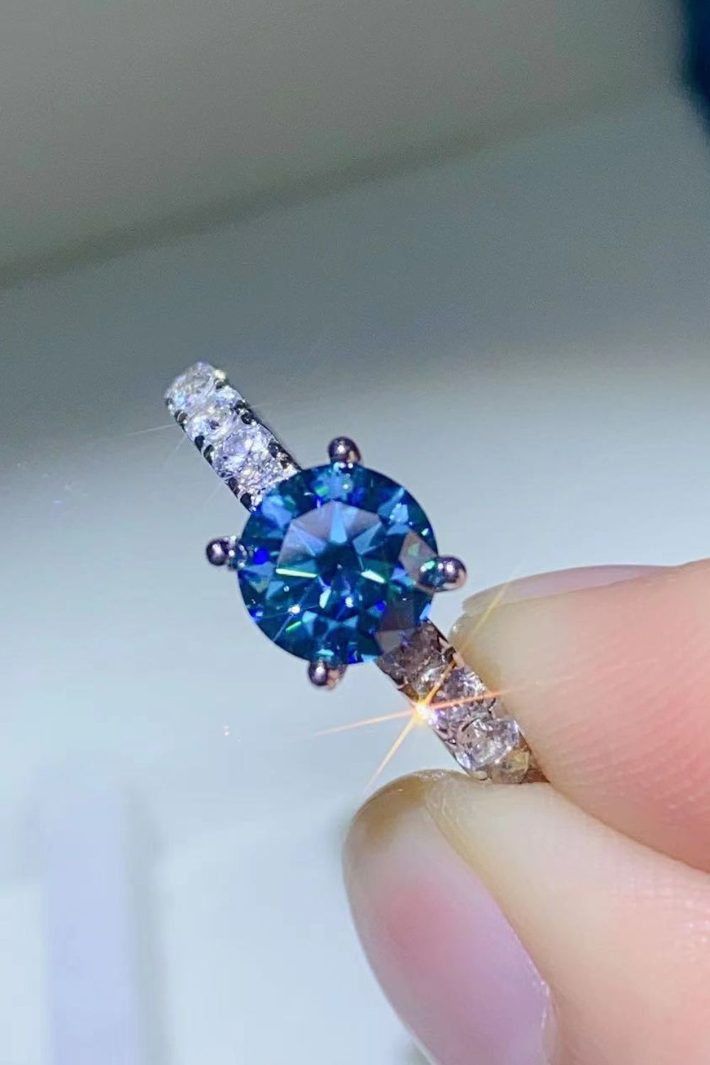 Future Style 1 Carat Moissanite Side Stone Ring-Teresa's Fashionista LLC