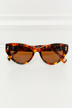 Tortoiseshell Acetate Frame Sunglasses-Teresa's Fashionista LLC