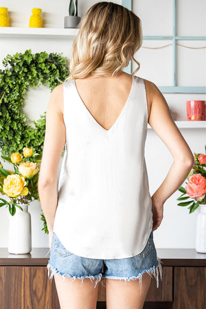 Curved Hem V-Neck Tank Top-Teresa's Fashionista LLC