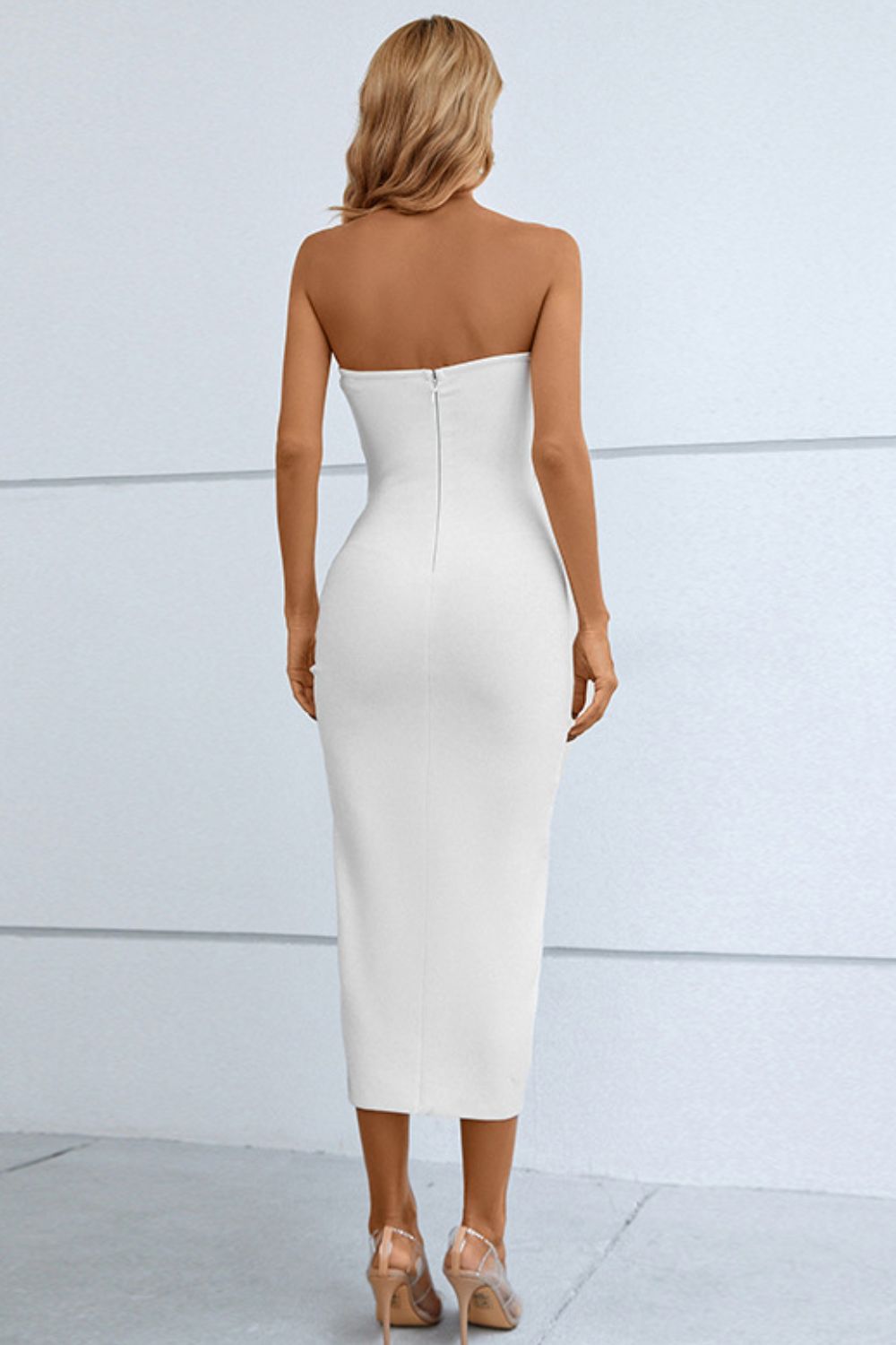 Cutout strapless drawstring split bandage dress with sweetheart neckline, chic and classy formal wear.