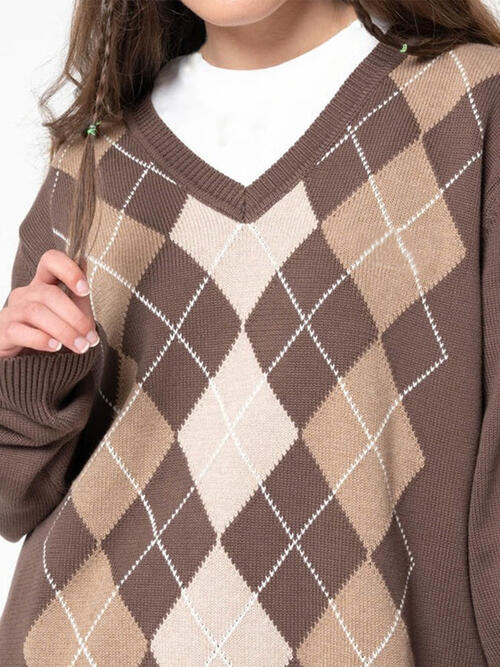 Geometric V-Neck Long Sleeve Sweater-Teresa's Fashionista LLC