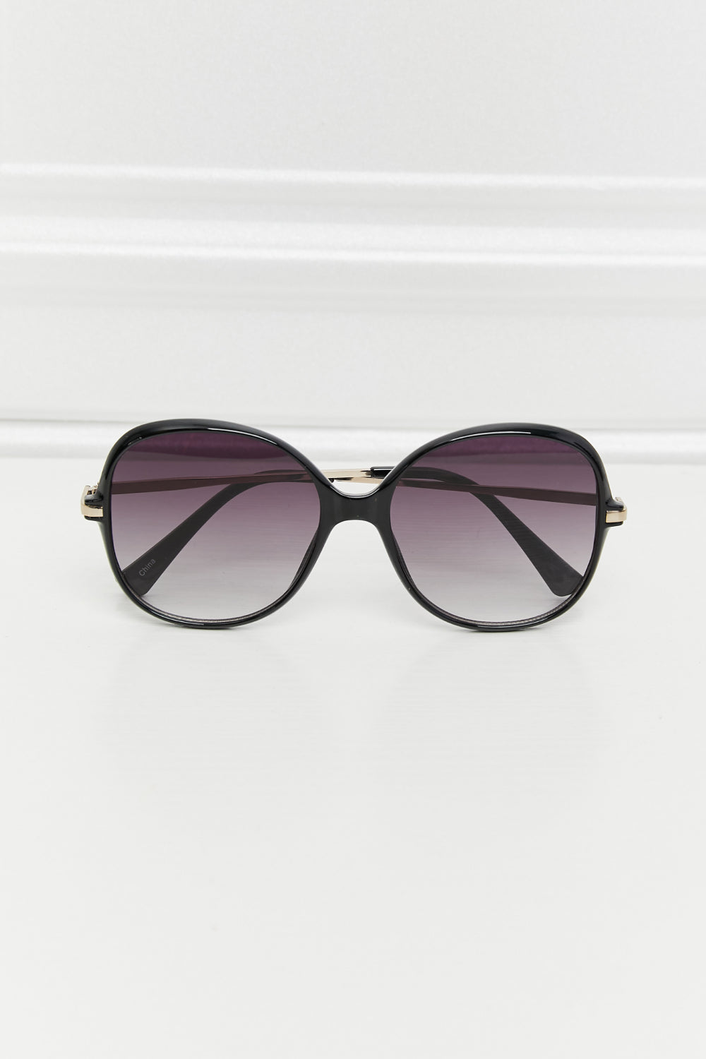 Metal-Plastic Hybrid Full Rim Sunglasses-Teresa&#39;s Fashionista LLC