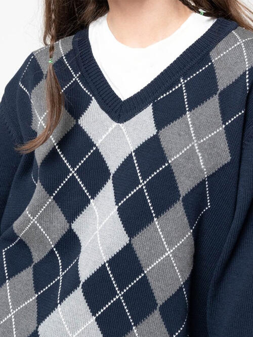 Geometric V-Neck Long Sleeve Sweater-Teresa's Fashionista LLC