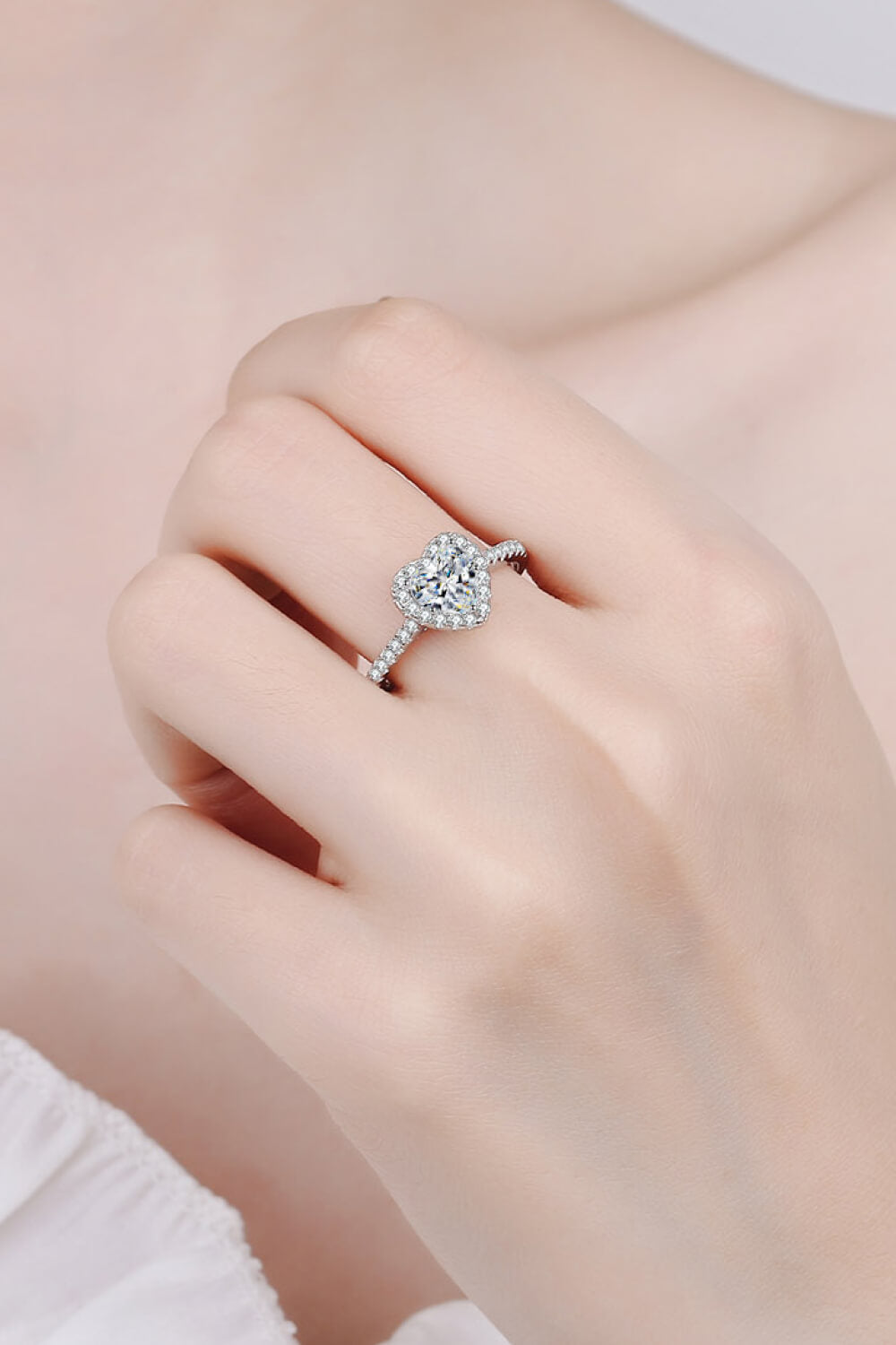 1 Carat Moissanite Heart-Shaped Ring-Teresa's Fashionista LLC