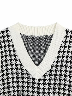 Houndstooth V-Neck Sweater Vet-Teresa's Fashionista LLC