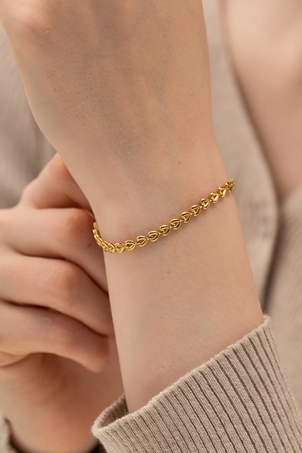 Heart Chain Lobster Clasp Bracelet-Teresa's Fashionista LLC