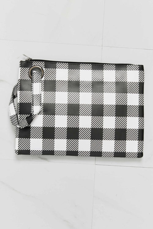 Make It Your Own Printed Wristlet-Teresa's Fashionista LLC