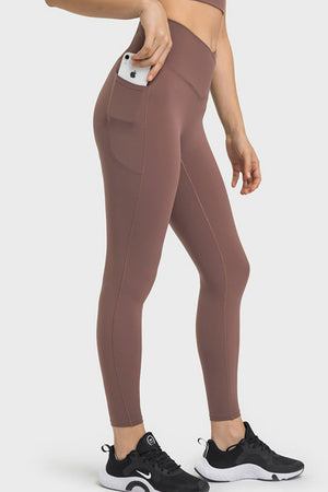V-Waist Yoga Leggings with Pockets-Teresa's Fashionista LLC